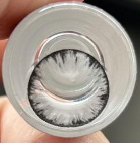 Icy Tommy contactlens